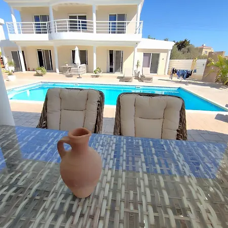 Romano Villa *